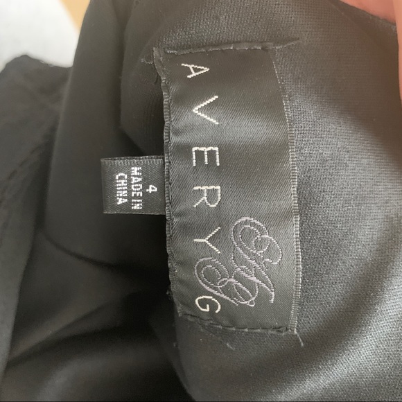 Avery G Long Dress - Picture 4 of 6